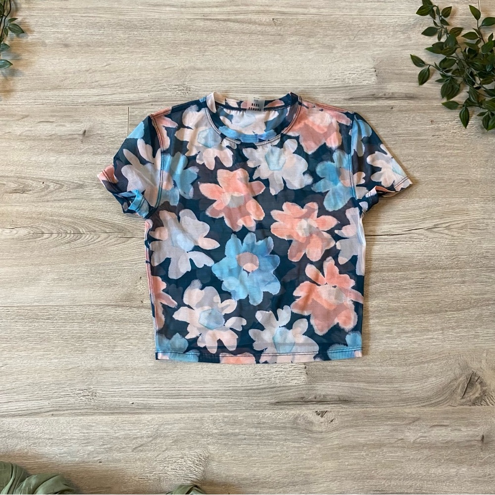 Floral mesh crop top Sunday Best (Aritzia)